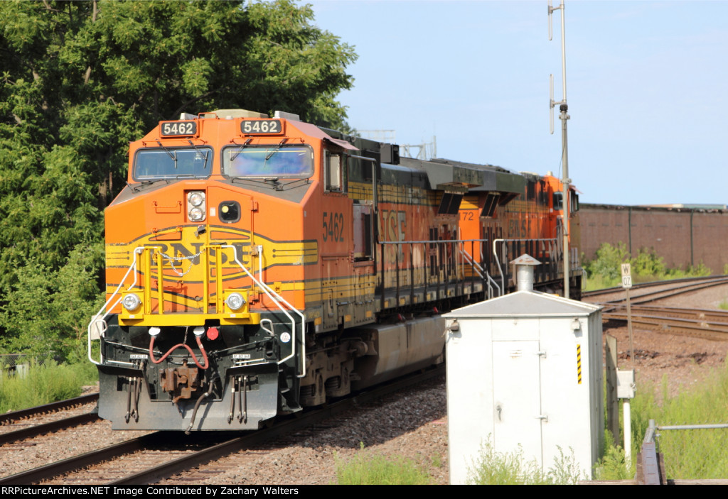 BNSF 5462